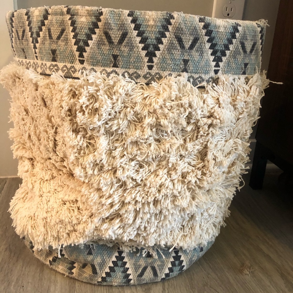 Anthropologie Basket